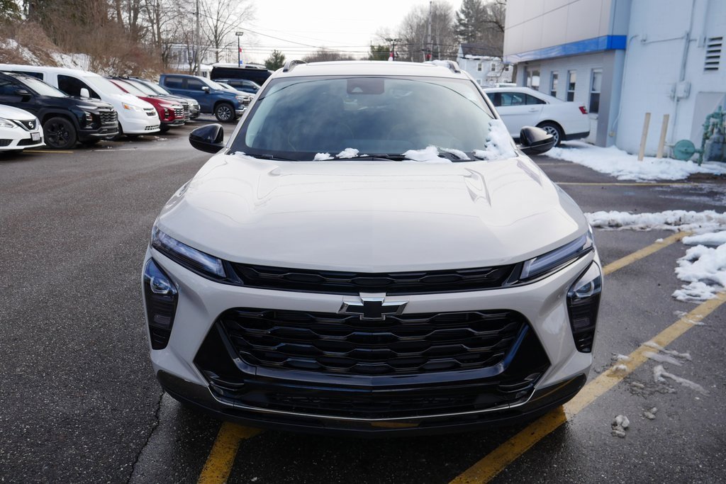 New 2026 Chevrolet Trax ACTIV w/ Sunroof Package image 3