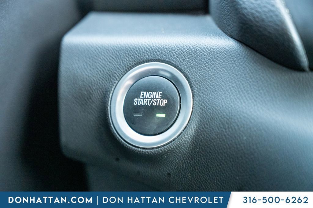 Used 2024 GMC Terrain SLE image 15