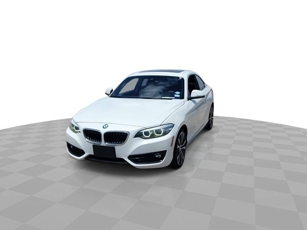 Used 2019 BMW 230i Coupe w/ Convenience Package RWD image 3