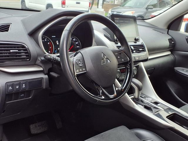 Used 2024 Mitsubishi Eclipse Cross AWD image 4