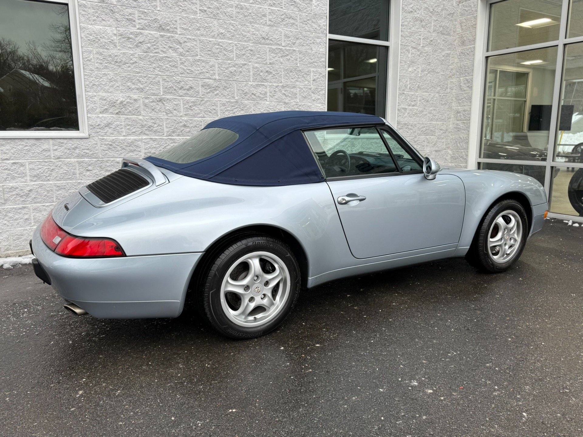 Used 1995 Porsche 911 Carrera image 36