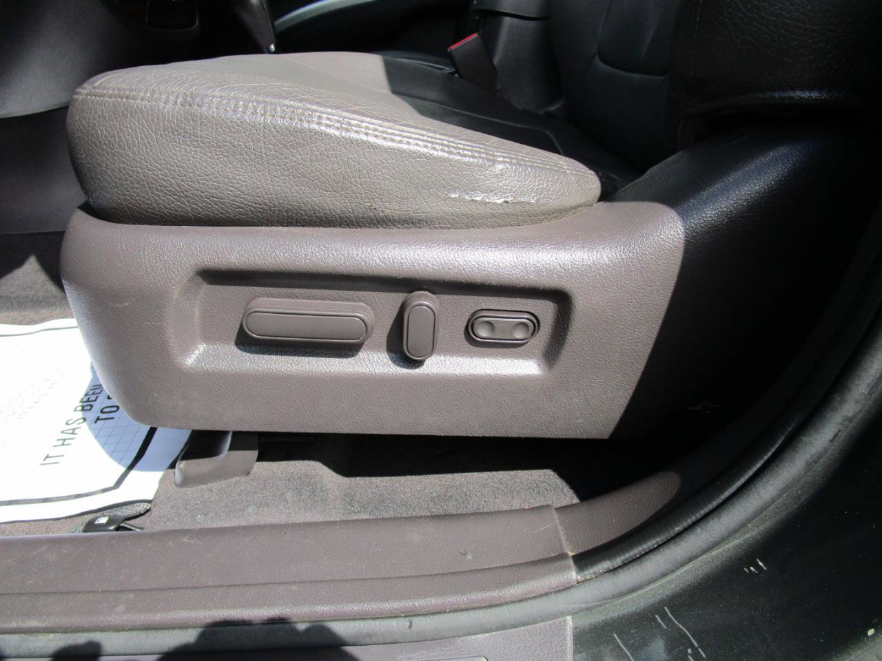 Used 2010 Hyundai Santa Fe Limited image 13