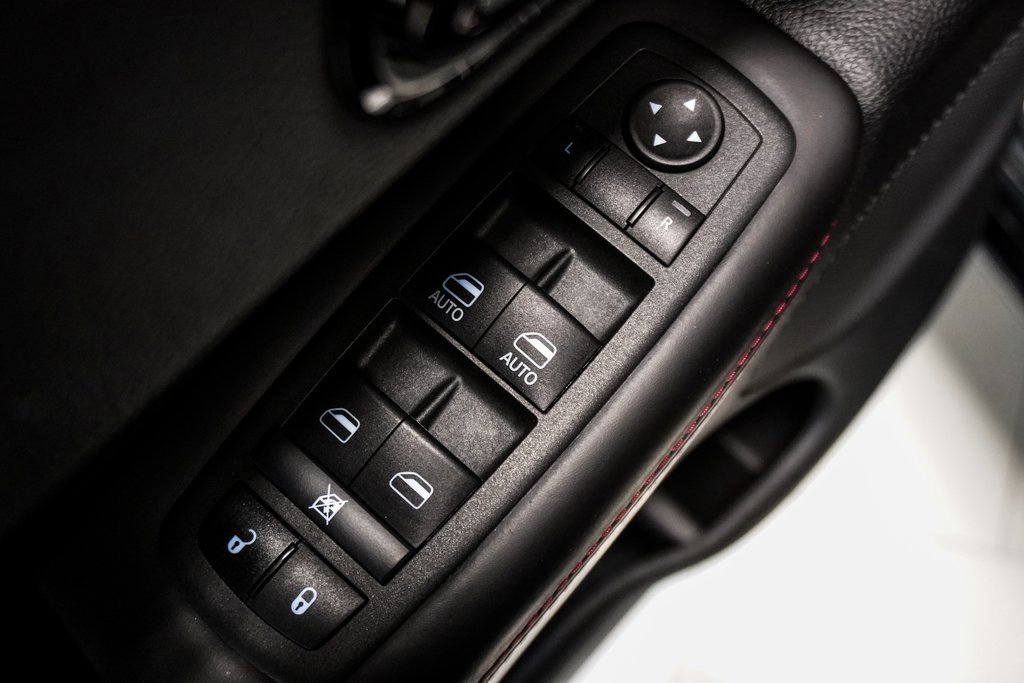 Used 2022 Dodge Durango R/T w/ Blacktop Package image 26