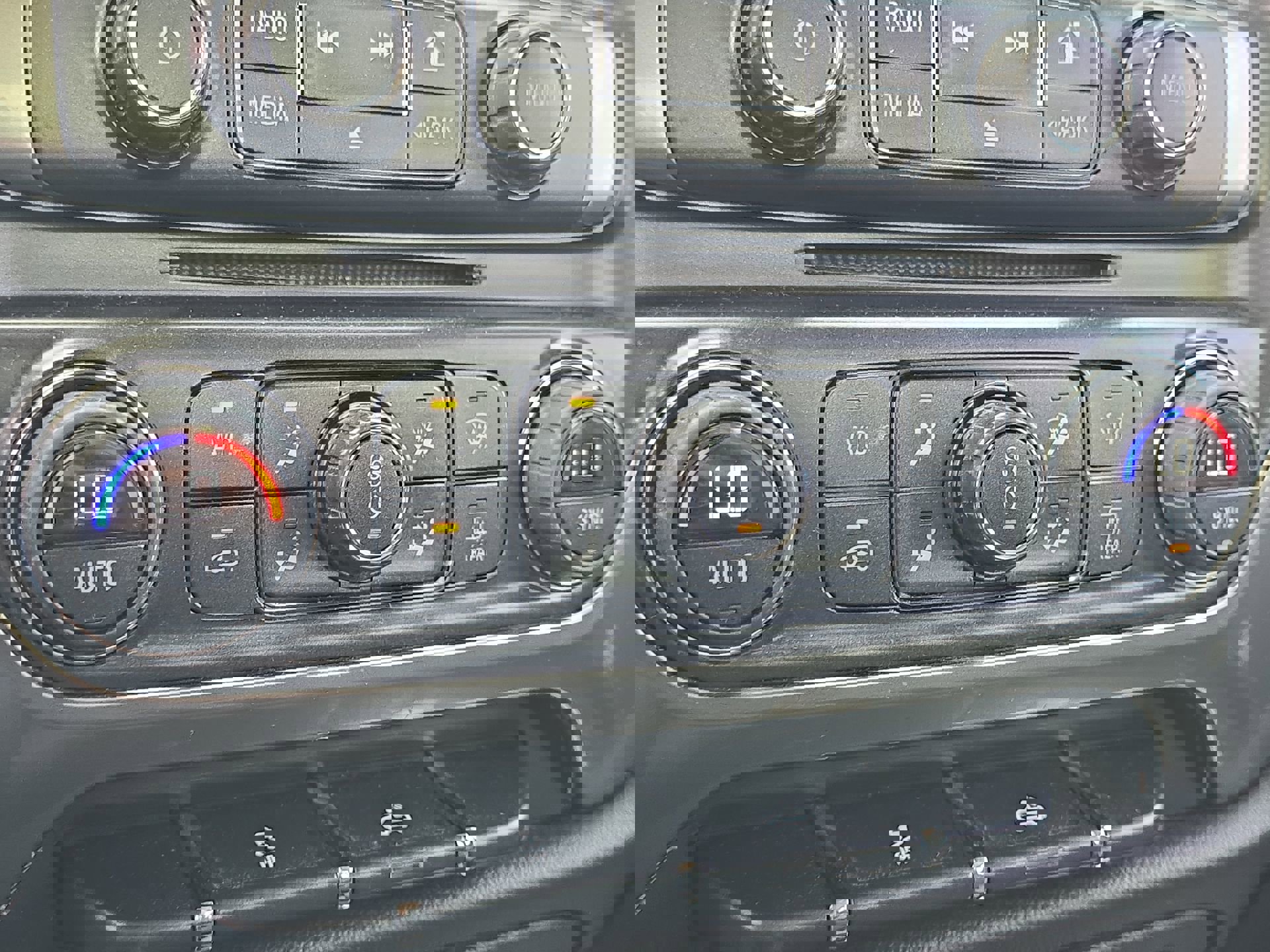 Used 2016 Chevrolet Silverado 1500 LT w/ Texas Edition image 19