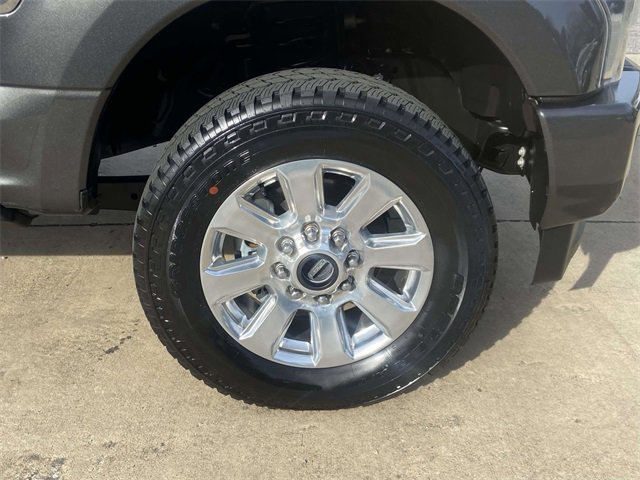 Certified 2018 Ford F250 Platinum w/ FX4 Off-Road Package image 7