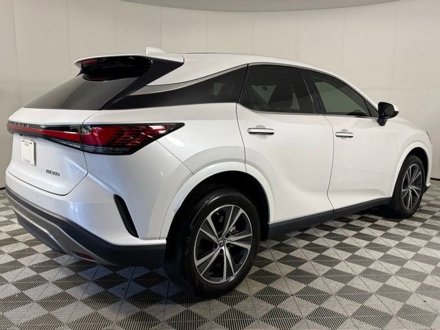 Used 2023 Lexus RX 350 FWD w/ Accessory Package image 4