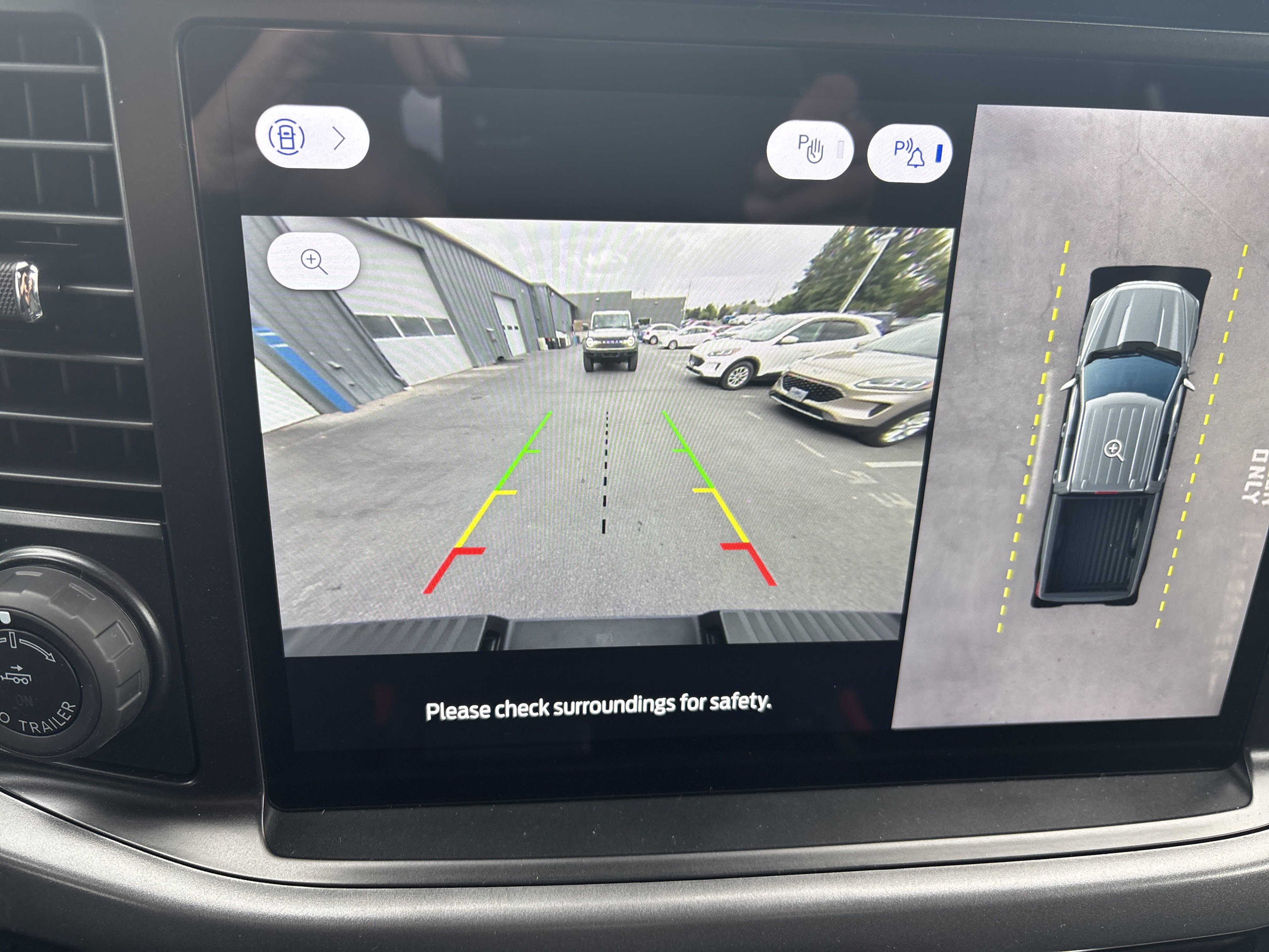 New 2025 Ford F150 XLT w/ Equipment Group 302A MID image 27