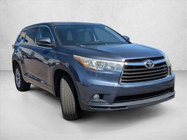 Used 2015 Toyota Highlander Plus image 3