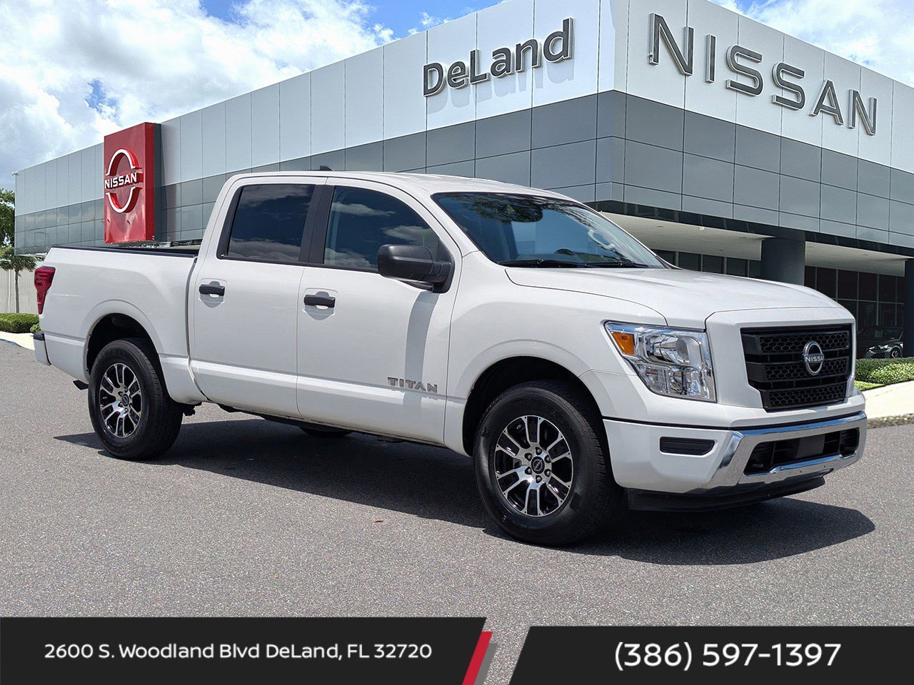 Used 2024 Nissan Titan SV
