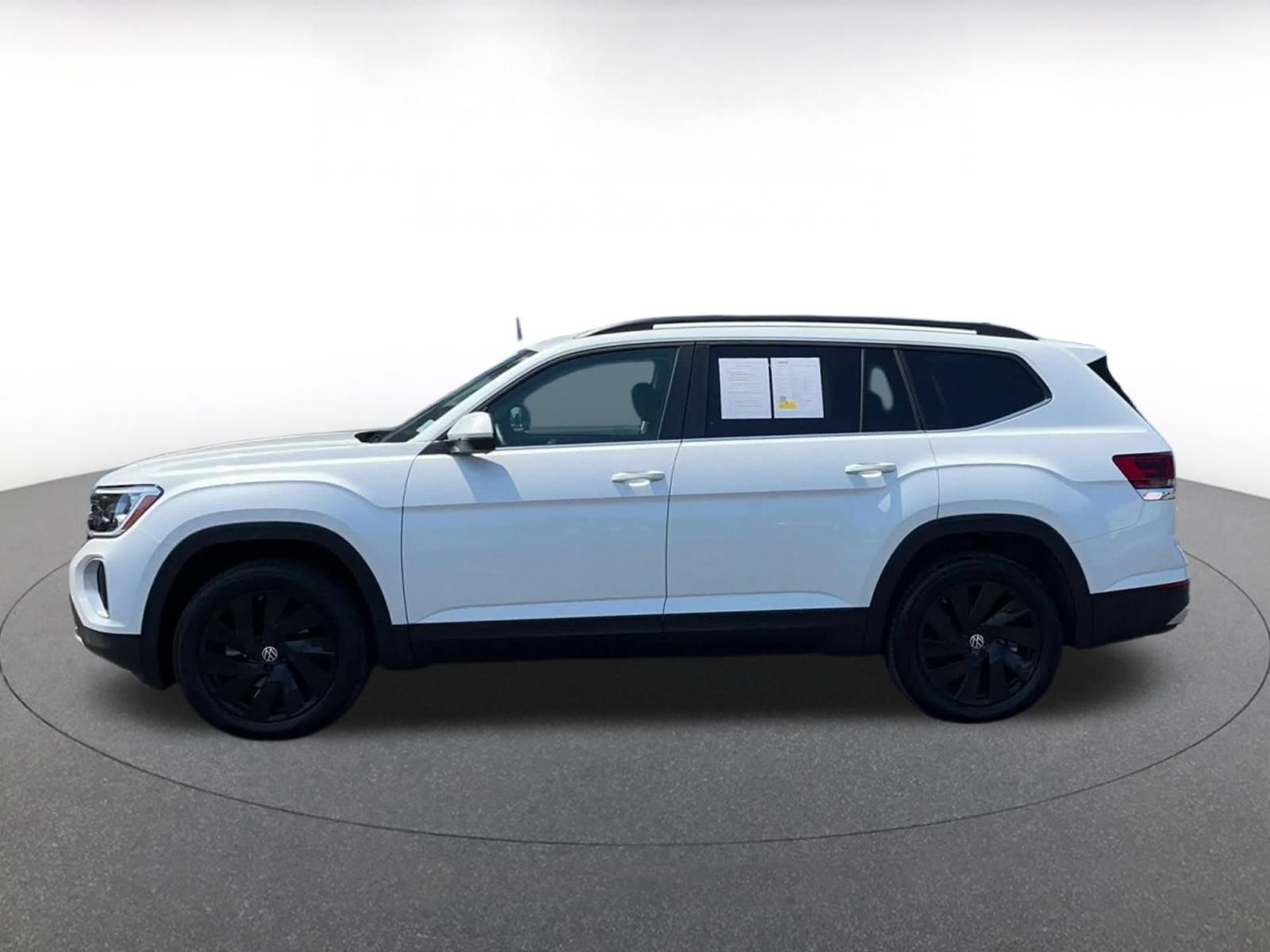 Used 2026 Volkswagen Atlas SE AWD/4WD image 6