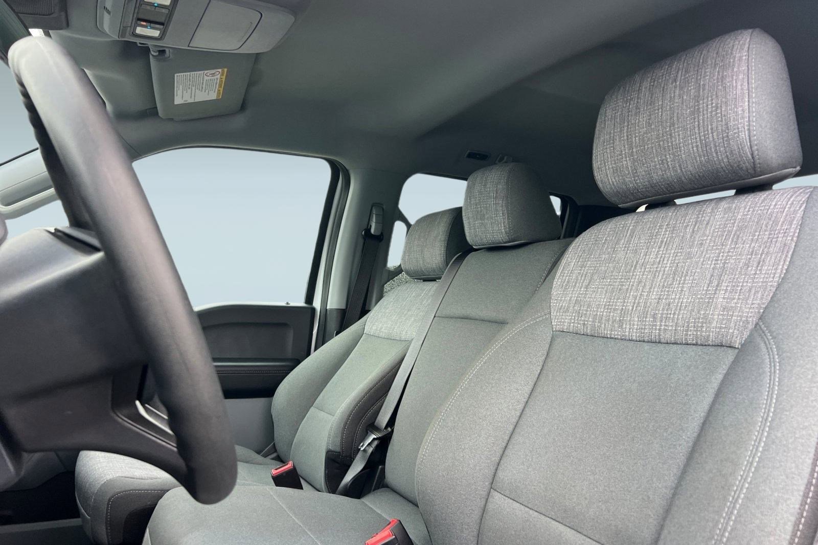 Used 2025 Ford F250 XLT w/ FX4 Off-Road Package image 19