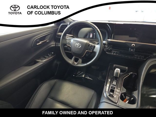 Used 2026 Toyota Crown XLE image 17