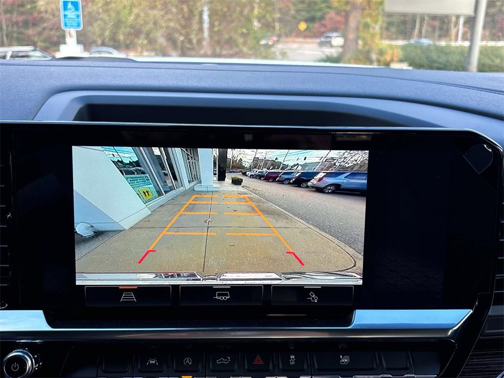 New 2024 GMC Sierra 1500 SLE w/ Preferred Package image 11