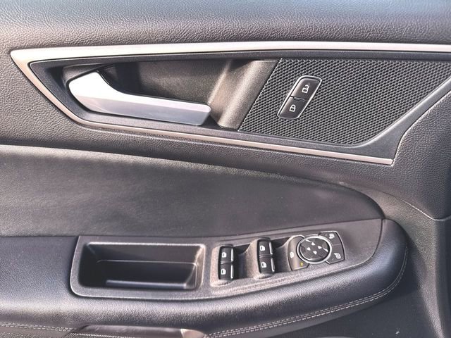 Used 2022 Ford Edge SEL image 22