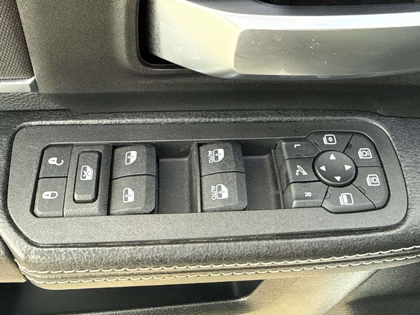 Used 2025 RAM 2500 Big Horn image 14