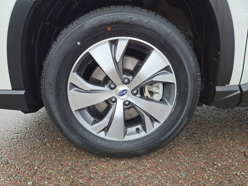 Used 2025 Subaru Ascent Premium w/ Premium Package AWD/4WD image 10