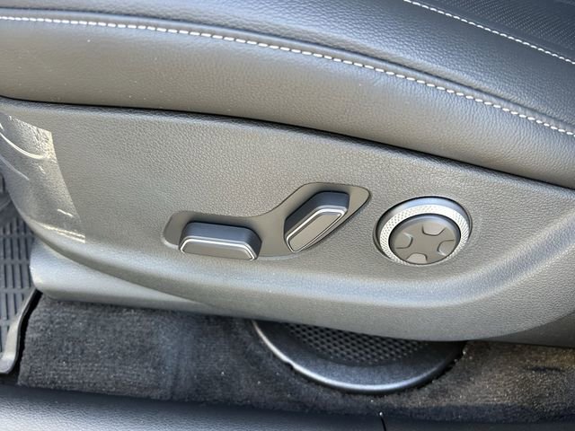 Used 2026 Genesis GV80 2.5T AWD/4WD image 22