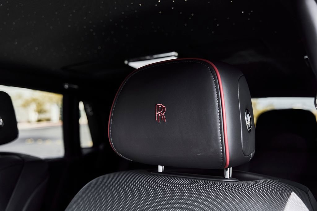 Used 2024 Rolls-Royce Phantom Sedan RWD image 62