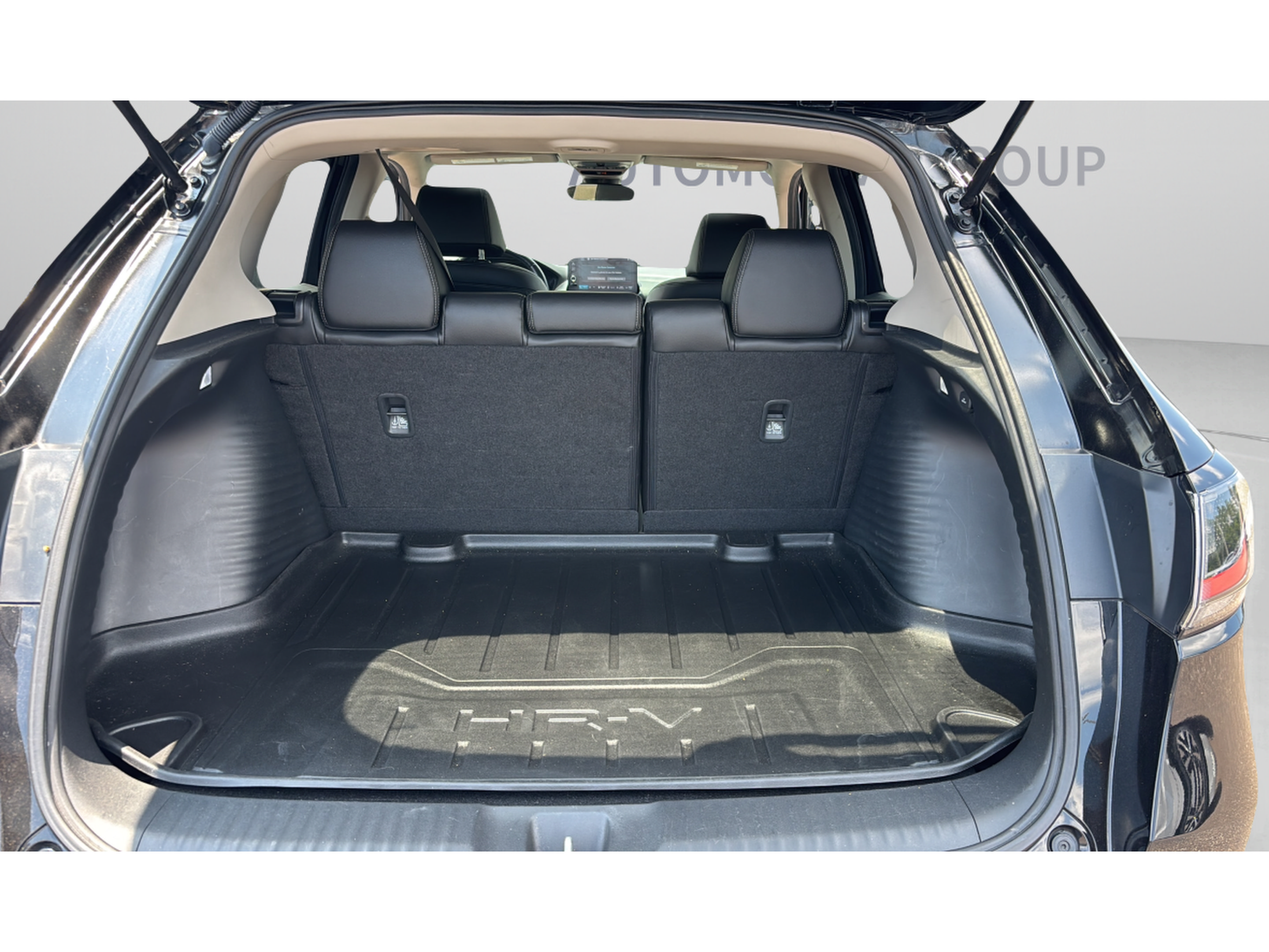 Certified 2025 Honda HR-V EX-L image 17