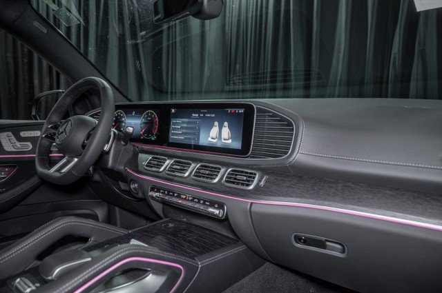 New 2026 Mercedes-Benz GLS 450 4MATIC image 14