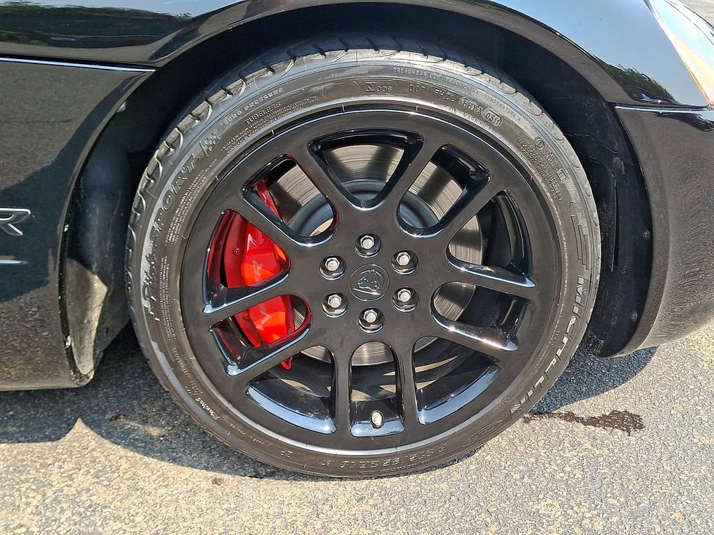 Used 2004 Dodge Viper SRT-10 RWD image 8
