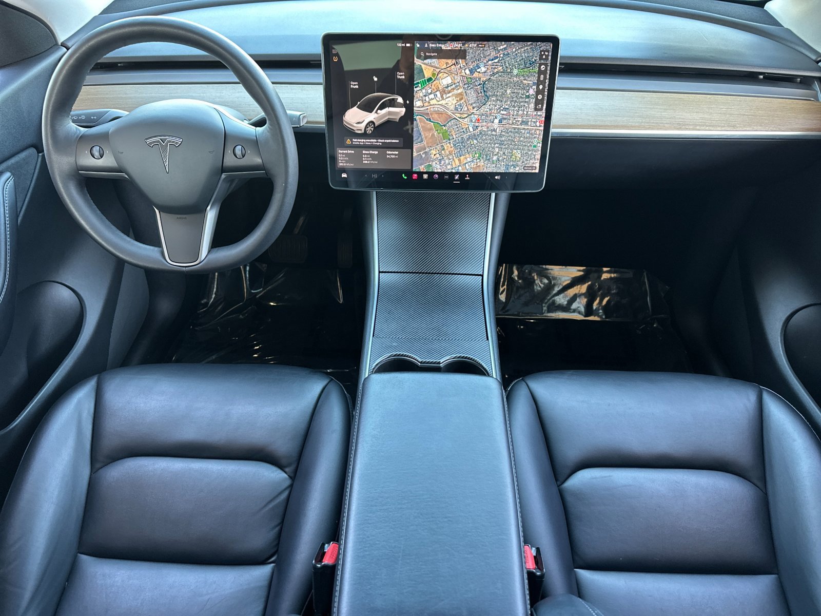 Used 2021 Tesla Model Y Standard Range image 12