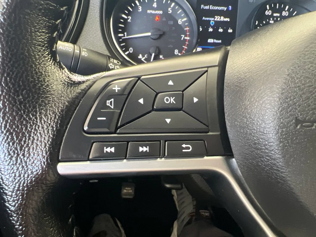 Used 2022 Nissan Rogue Sport SV AWD/4WD image 59