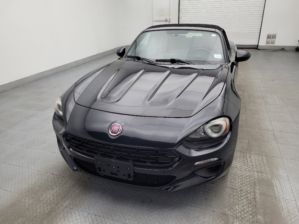 Used 2017 FIAT 124 Spider Classica image 15