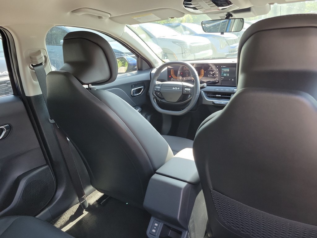 New 2026 Kia K4 GT-Line Turbo FWD image 13