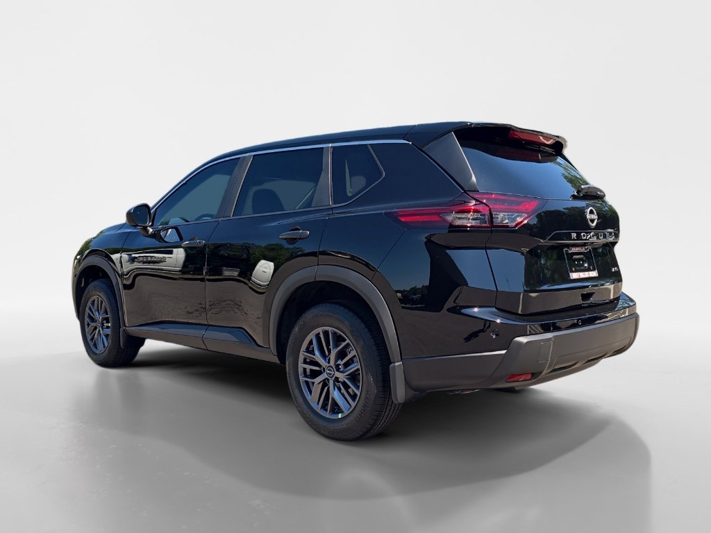 New 2026 Nissan Rogue S image 3