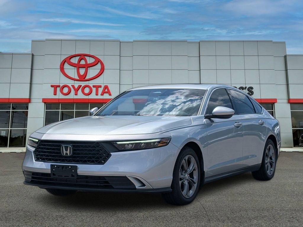 Used 2024 Honda Accord EX image 1