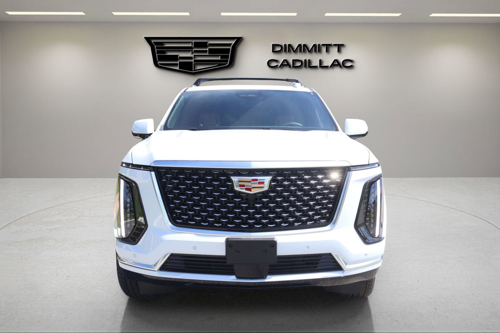 New 2026 Cadillac Escalade Luxury w/ LPO, Floor Liner Package AWD/4WD image 8