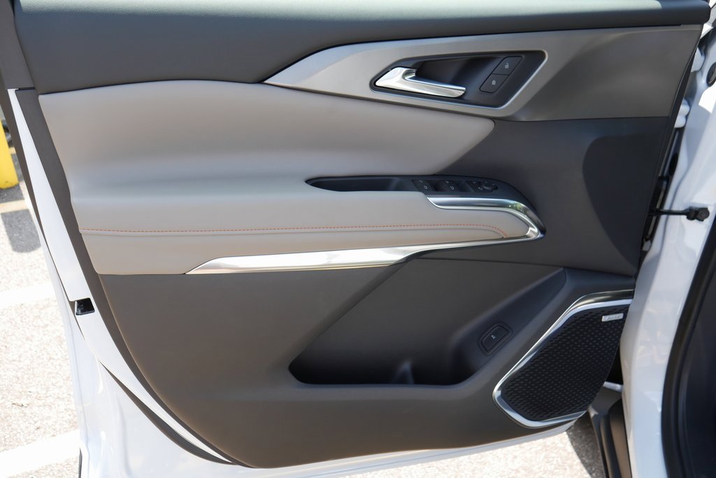 New 2026 Chevrolet Traverse LT w/ Enhanced Driving Package image 29