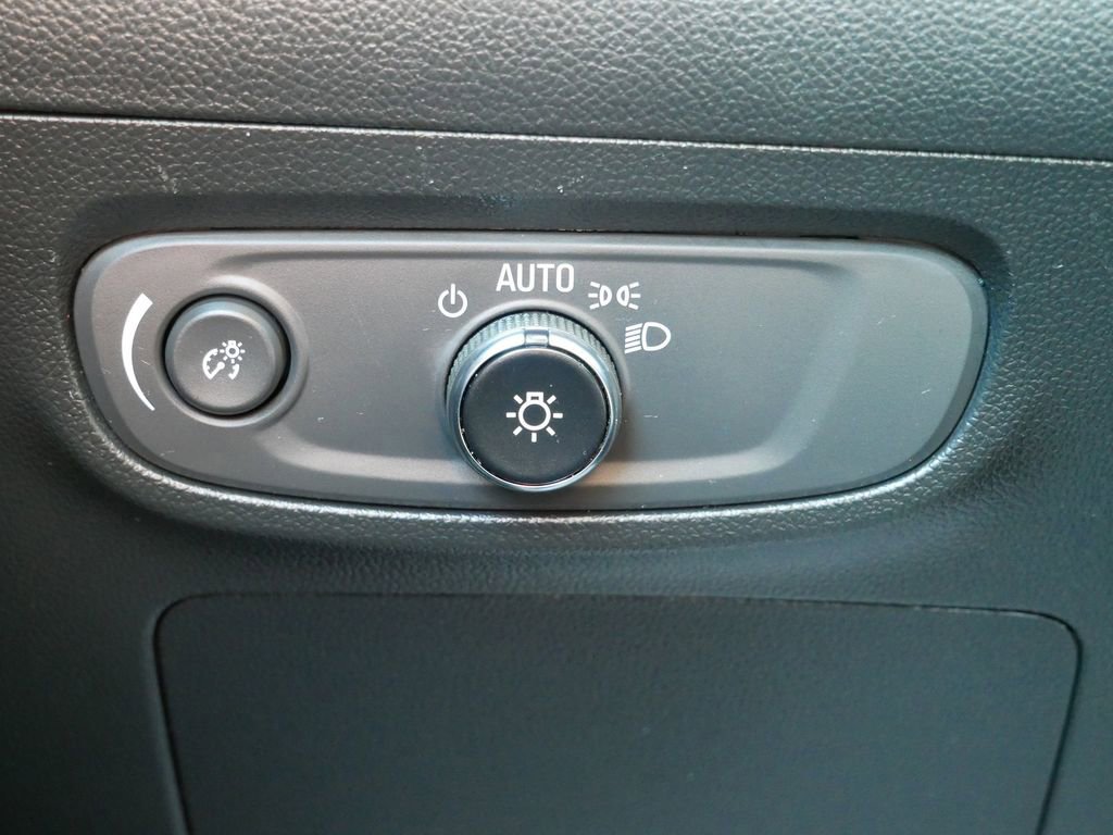 Used 2024 Buick Encore GX Sport Touring w/ Comfort Package FWD image 29