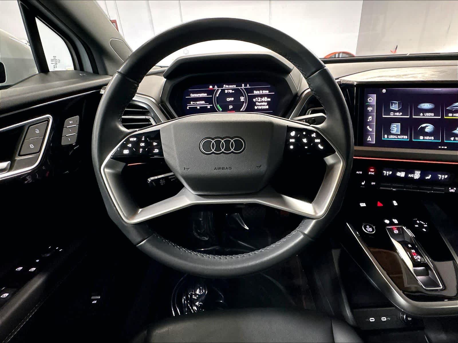 Used 2023 Audi Q4 e-tron Premium Plus w/ Premium Plus RWD image 8