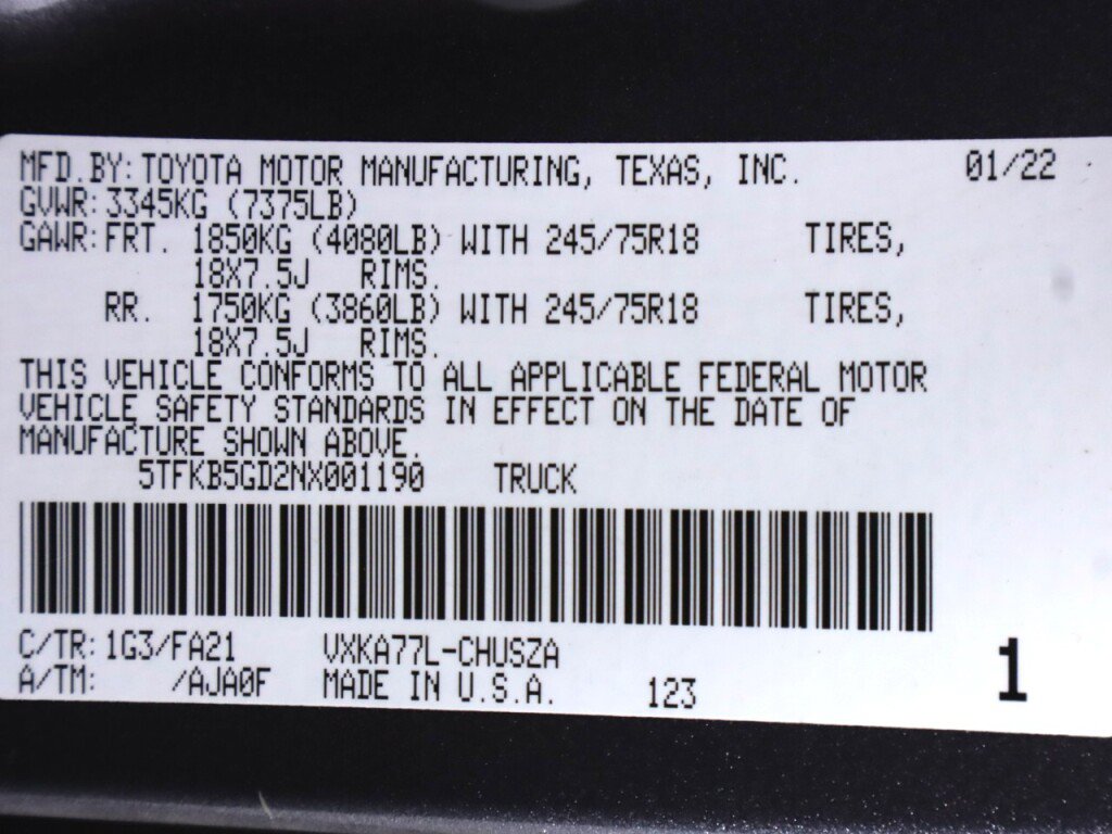 Used 2022 Toyota Tundra SR w/ SR Tow Package AWD/4WD image 39