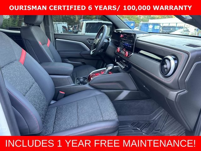Used 2025 Chevrolet Colorado Z71 w/ Technology Package AWD/4WD image 9