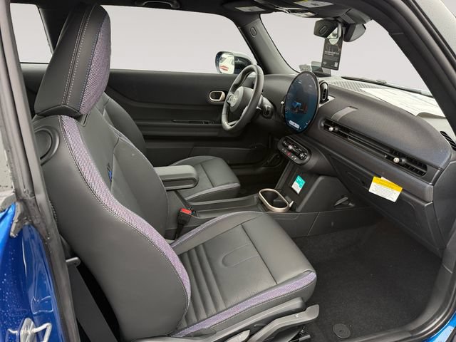 New 2026 MINI Cooper 2-Door Hardtop FWD image 15