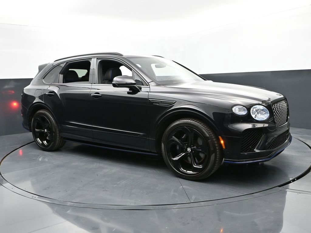 Used 2025 Bentley Bentayga