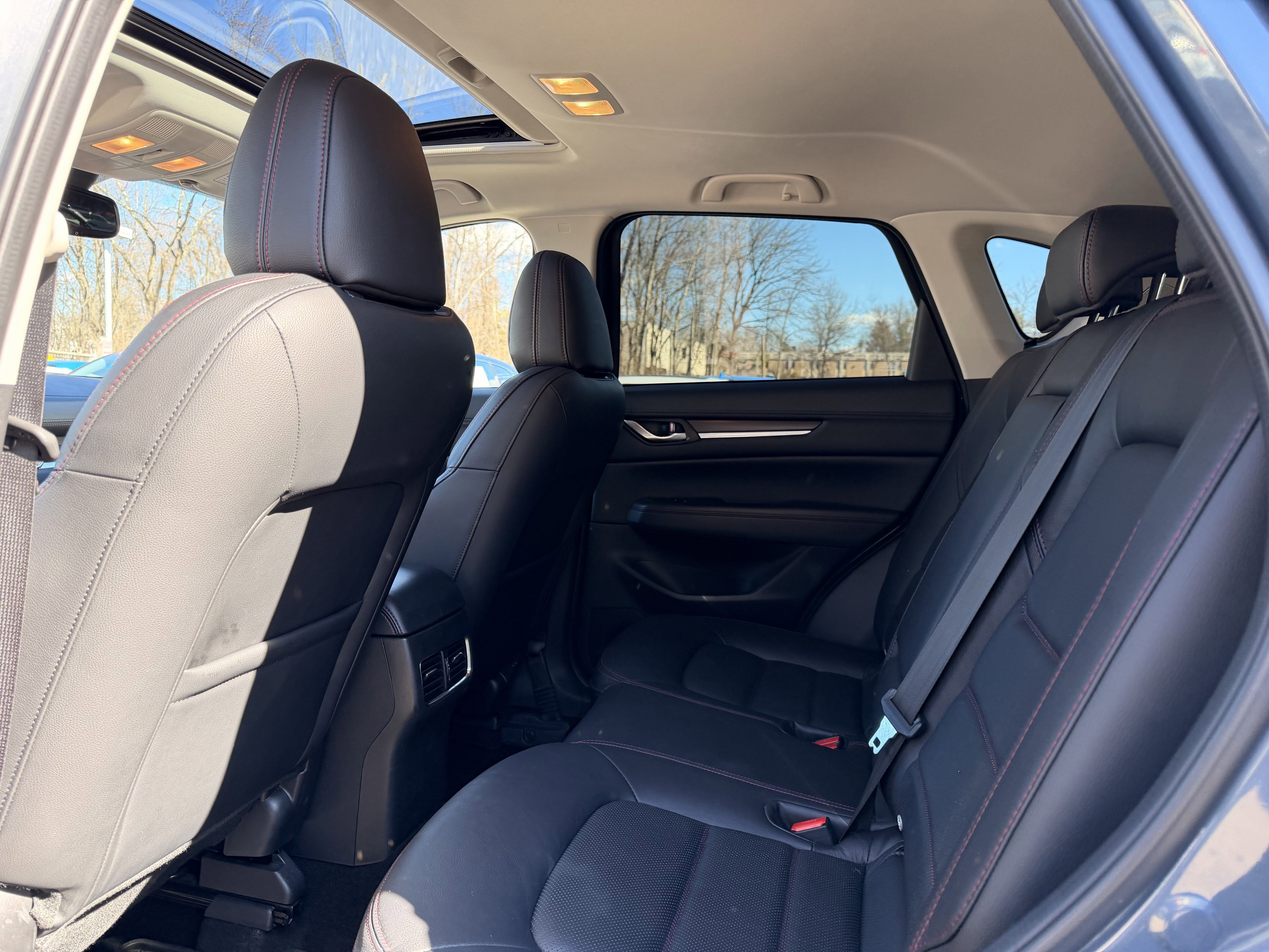 Used 2025 MAZDA CX-5 Carbon Edition image 27