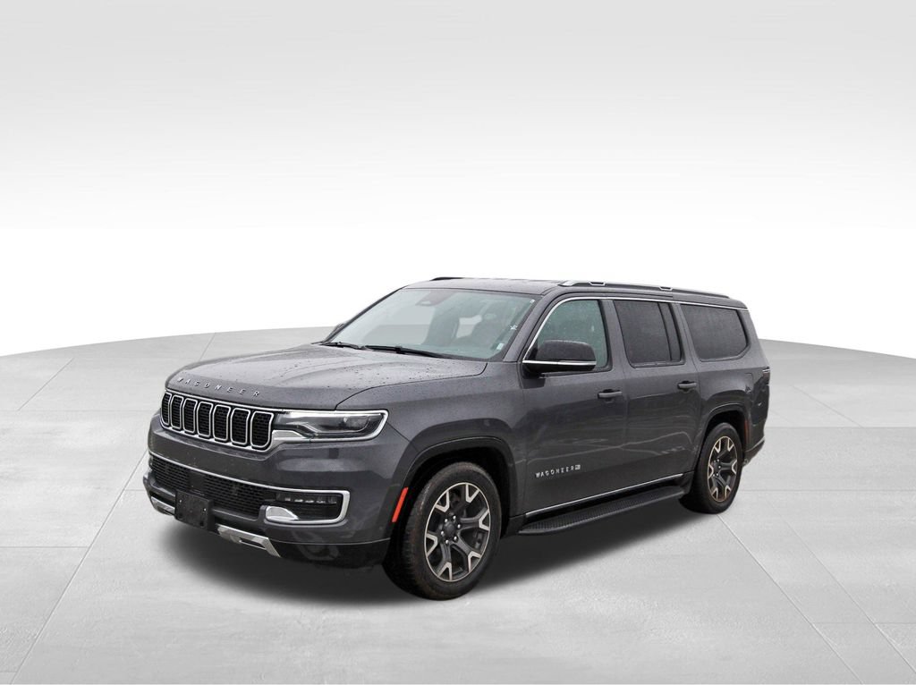 Used 2024 Jeep Wagoneer L Series III w/ Flexible Seating Group AWD/4WD image 2