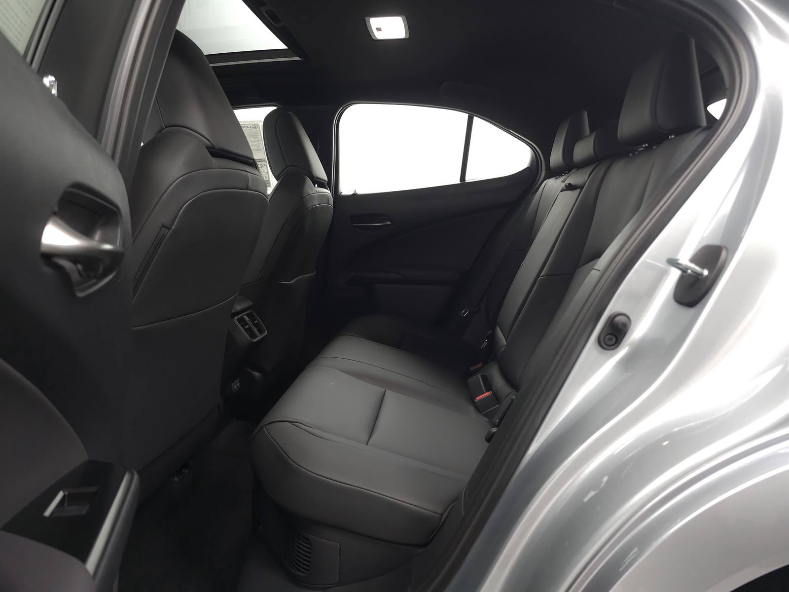 New 2026 Lexus UX 300h AWD w/ Accessory Package (2T) image 7