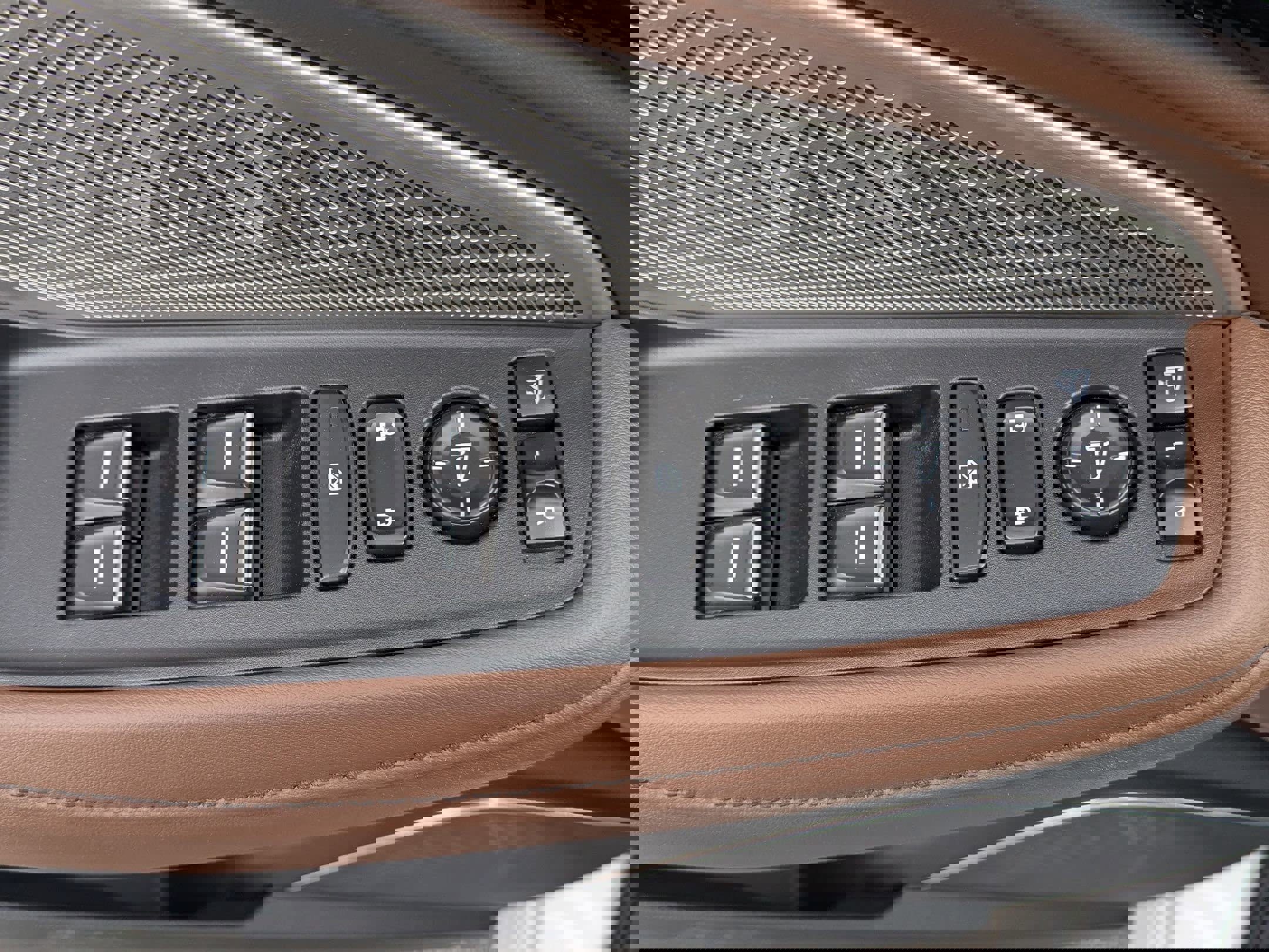 Used 2023 Acura MDX FWD w/ Technology Package image 21