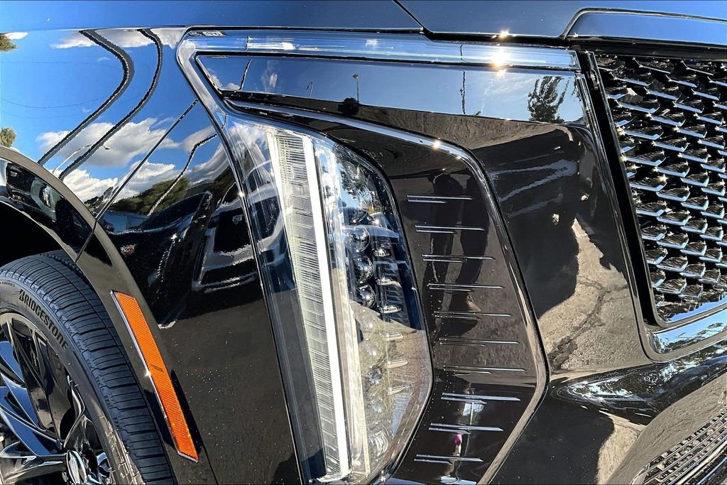 New 2026 Cadillac Escalade Platinum Sport AWD/4WD image 14