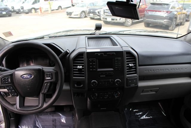 Used 2017 Ford F550 2WD SuperCab Super Duty image 16