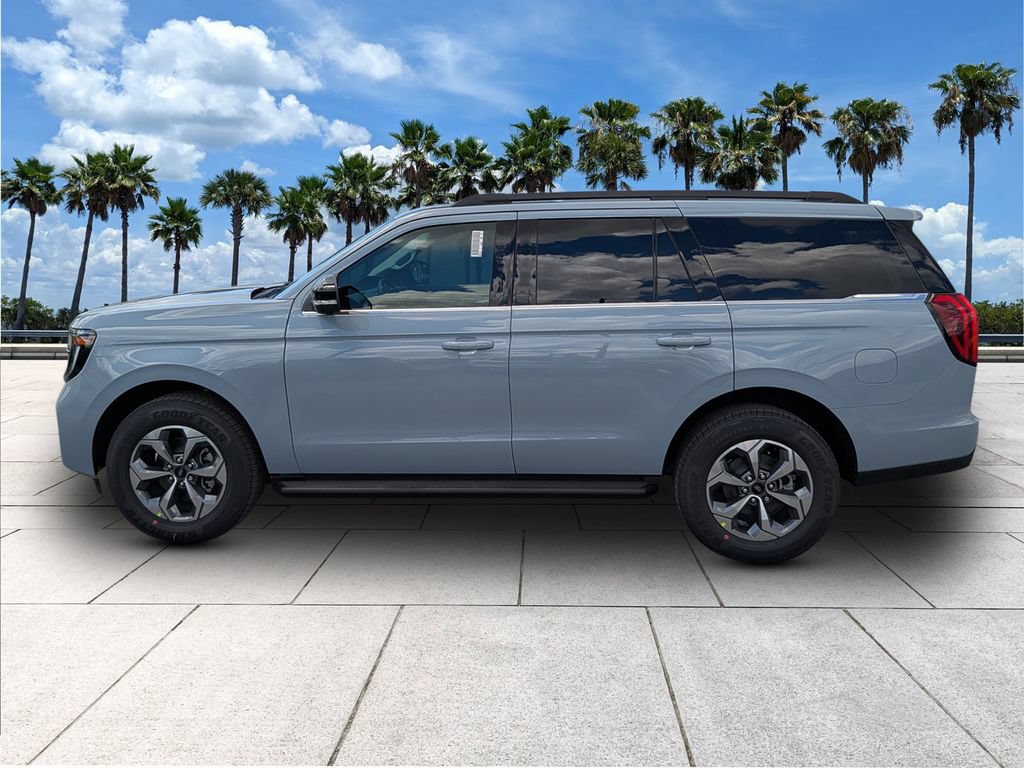 New 2027 Ford Expedition Active RWD image 4