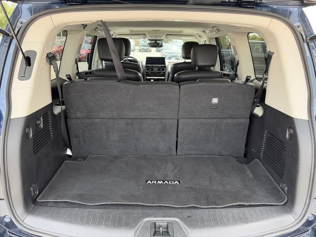 Used 2024 Nissan Armada SL w/ Captain's Chairs Package AWD/4WD image 17