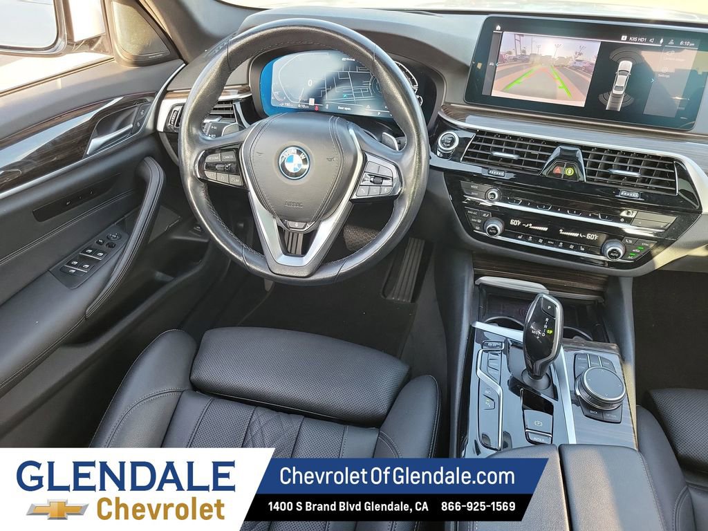 Used 2023 BMW 530e RWD image 24
