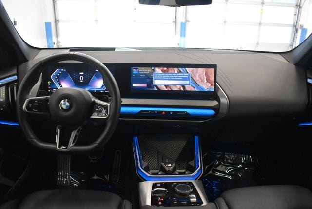 Used 2025 BMW X3 xDrive30i AWD/4WD image 5