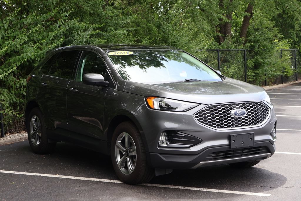 Used 2024 Ford Edge SEL w/ Convenience Package AWD/4WD image 11